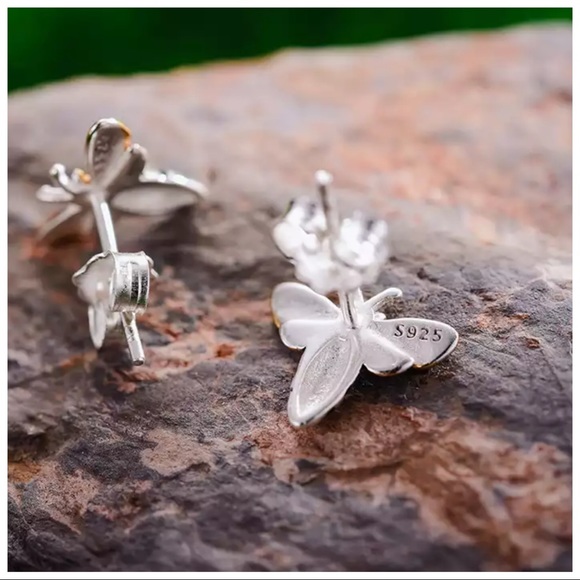 🎁 Artisan Handmade 925 Silver The Zehuva Honeybee Dainty Earrings - Picture 4 of 7